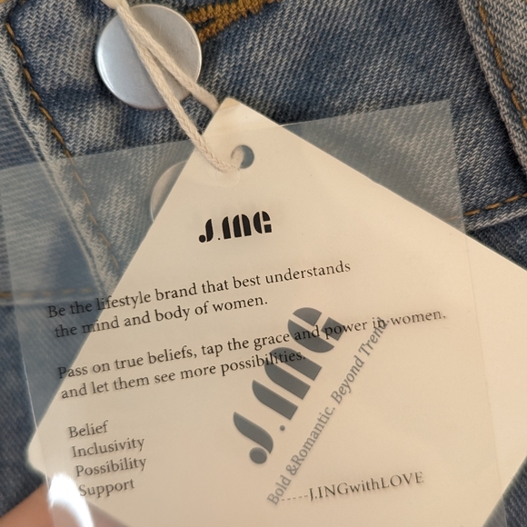 J. ING High Rise Wide Leg Frayed Jeans - Picture 6 of 10